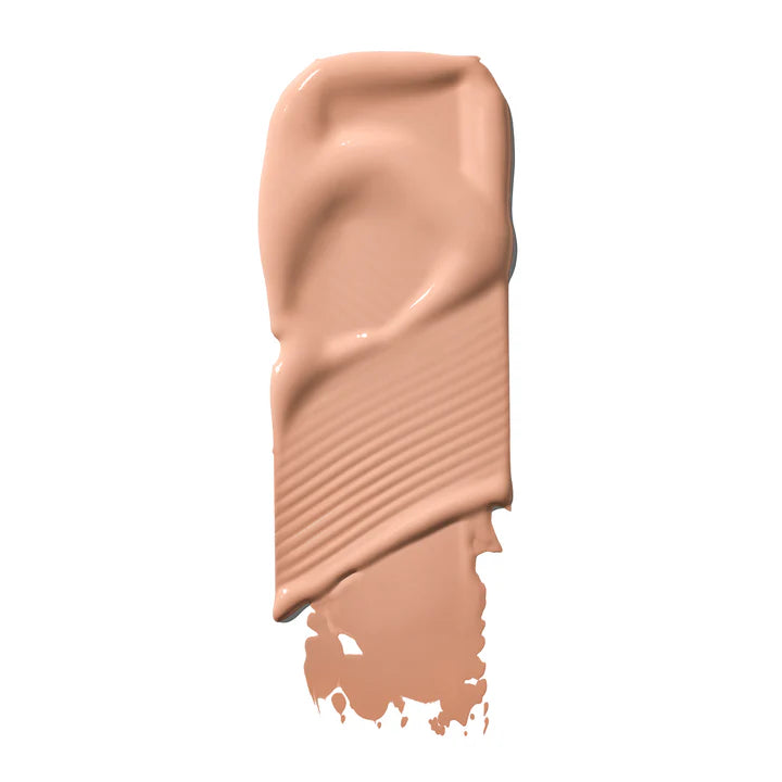 Тональный крем Triclone Skin Tech средней плотности