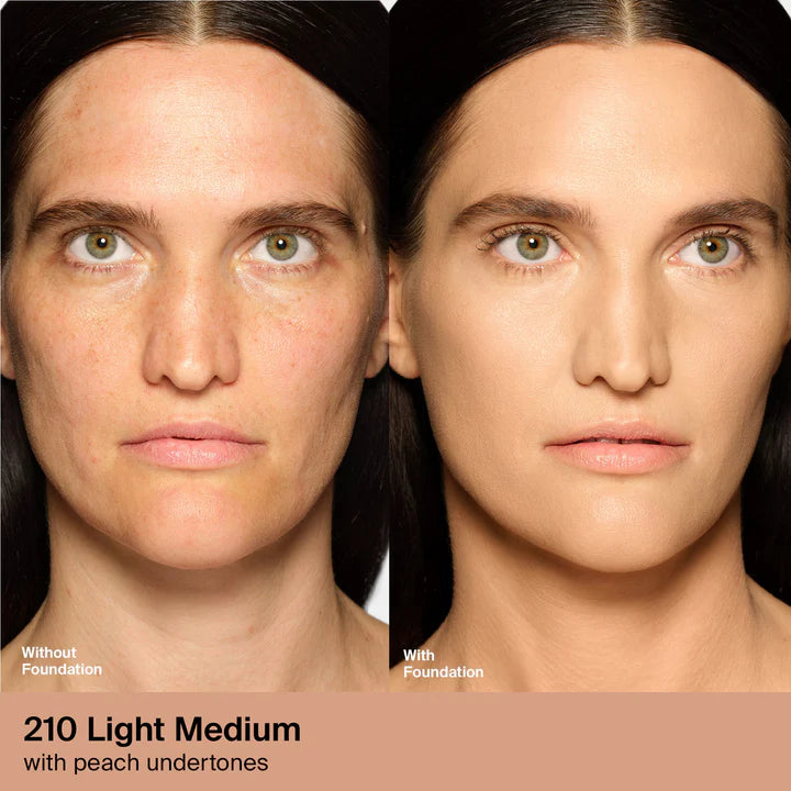 Тональный крем Triclone Skin Tech средней плотности