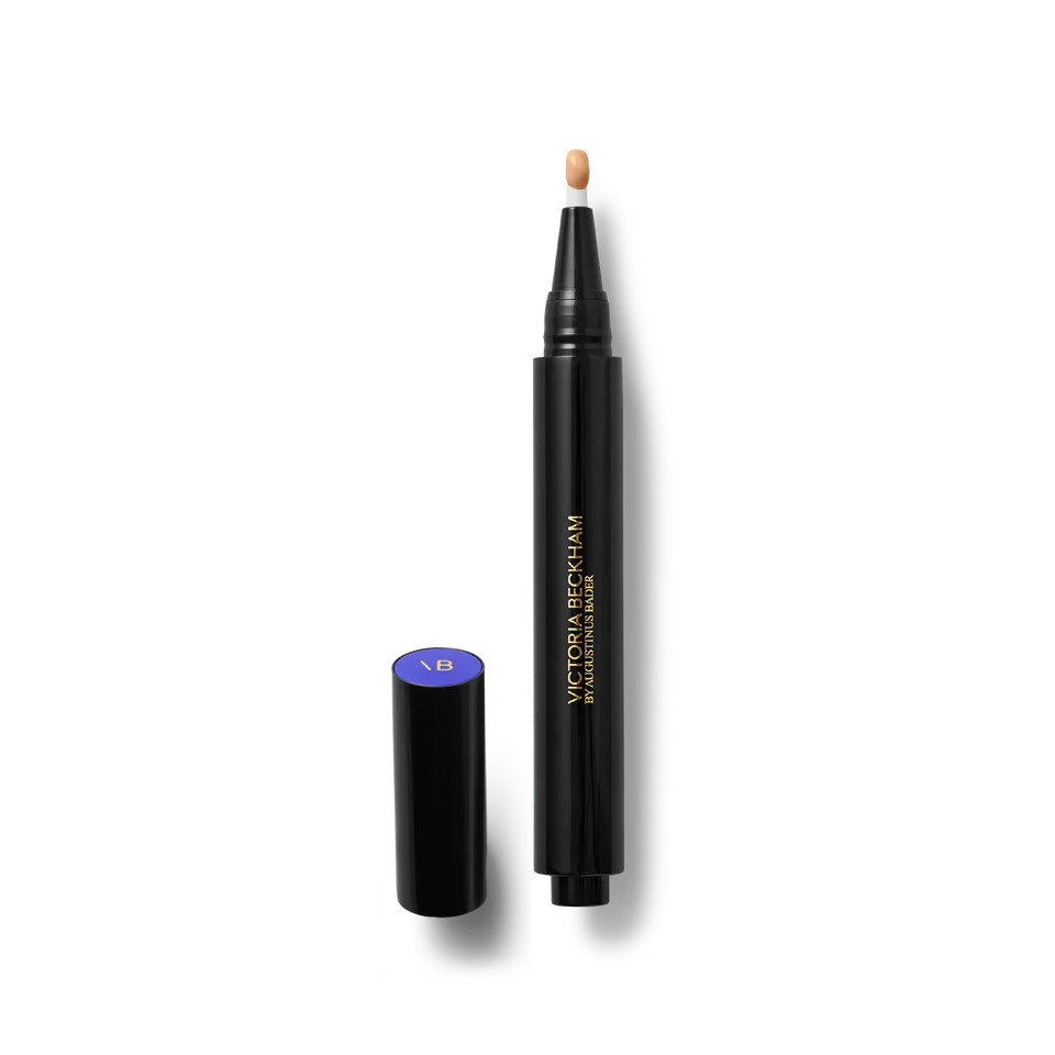 Victoria Beckham Beauty The Concealer Pen with TFC8®.