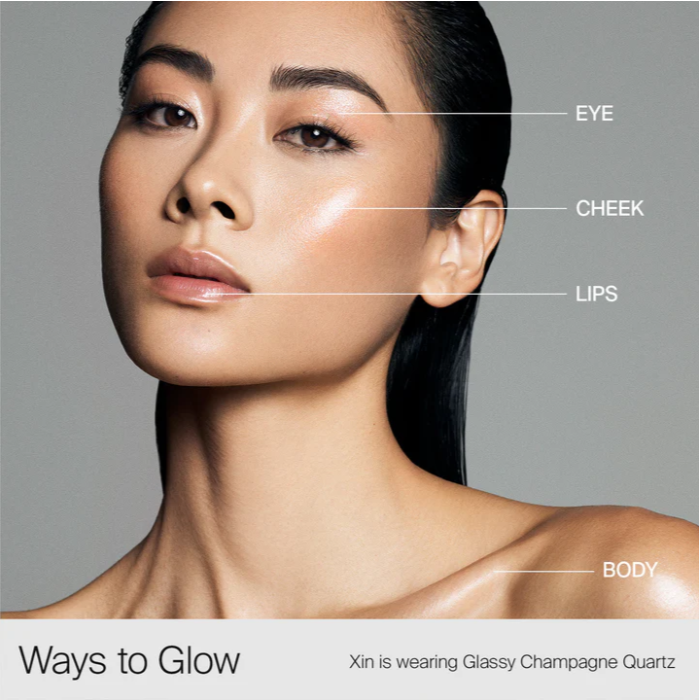 Bio-Radiant Glassy Highlighter Balm