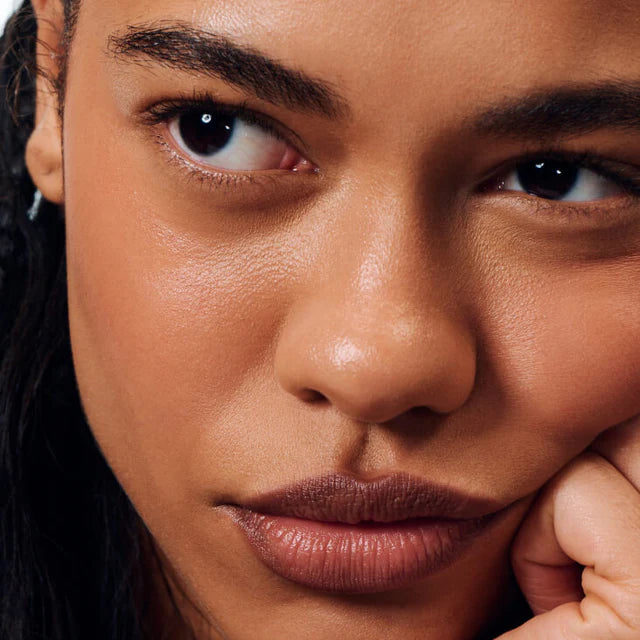 Peptide Lip Shape - The contouring lip shaper